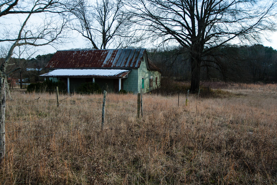  Another abandoned house near Cartersville.