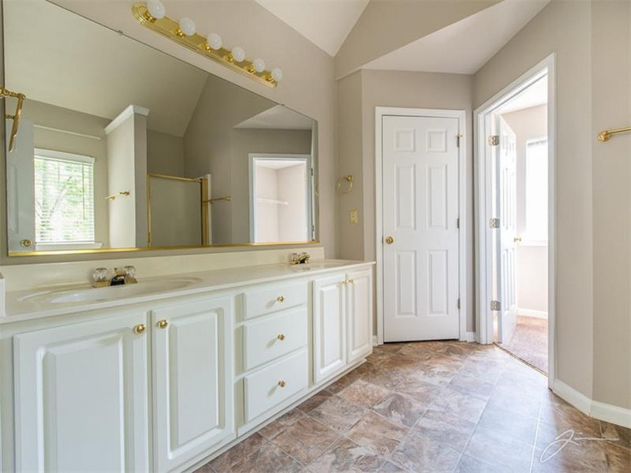 Wellsly Ct - For Sale!