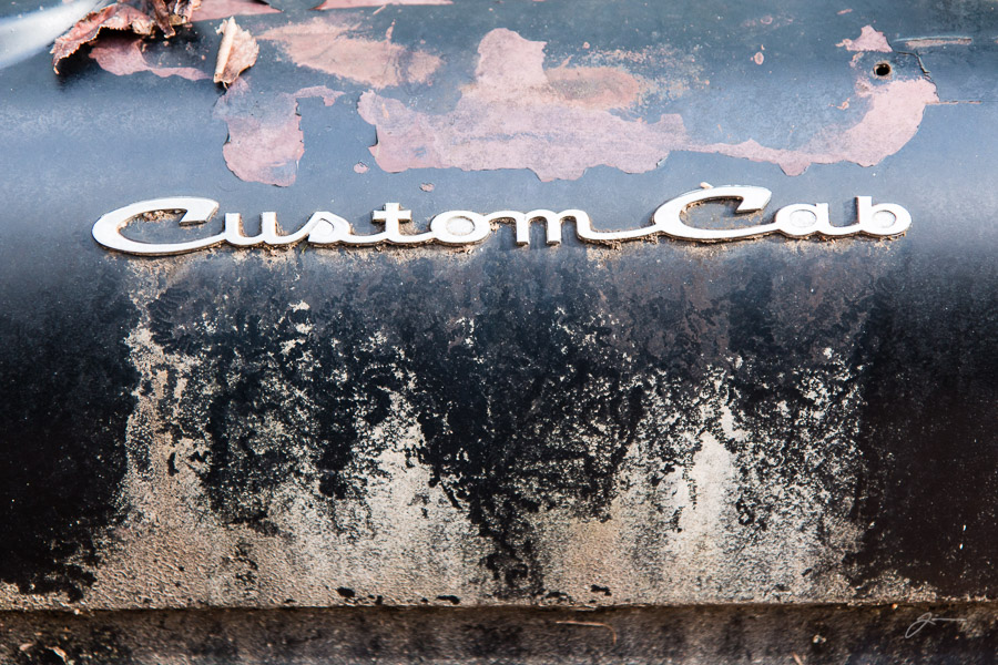 Abandoned cars near White, GA 